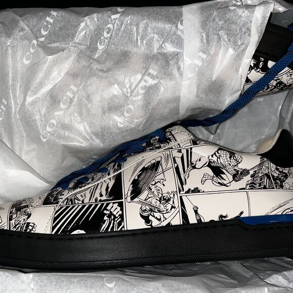 Coach x Marvel - Picture 1 of 6